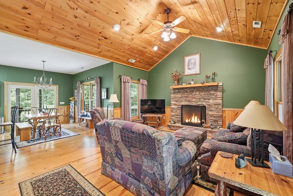51 Hightower Trail, Hiawassee GA 30546 - Photo