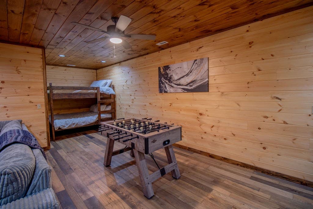 142 Timber Ridge Road, Blue Ridge GA 30513 - Photo