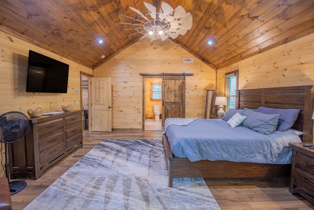 142 Timber Ridge Road, Blue Ridge GA 30513 - Photo