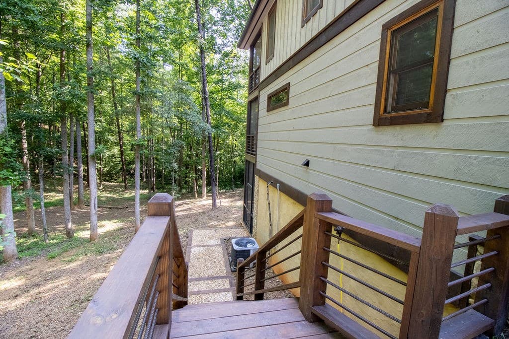 142 Timber Ridge Road, Blue Ridge GA 30513 - Photo