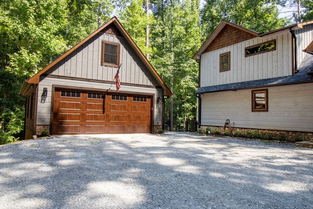 142 Timber Ridge Road, Blue Ridge GA 30513 - Photo