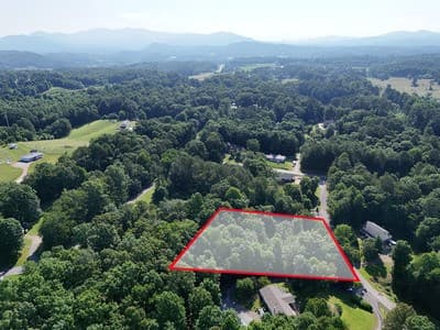 475 Driver Avenue, Murphy NC 28906 - Photo