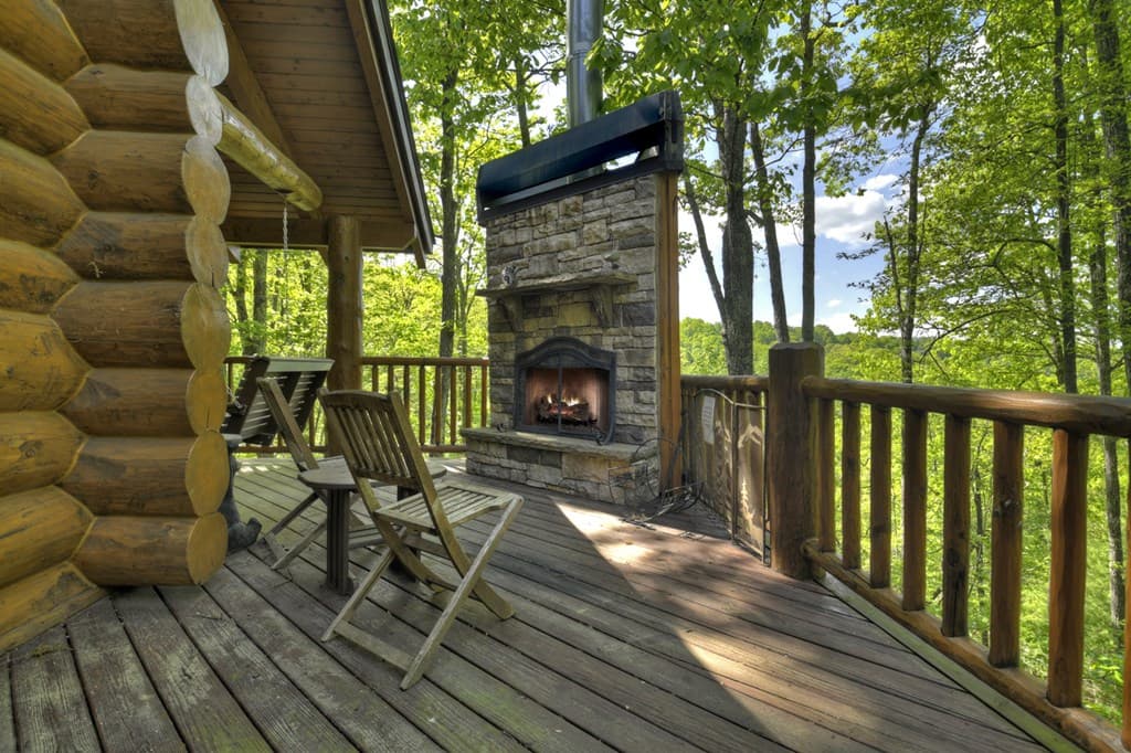 536 Lakeview Road, Blue Ridge GA 30513 - Photo