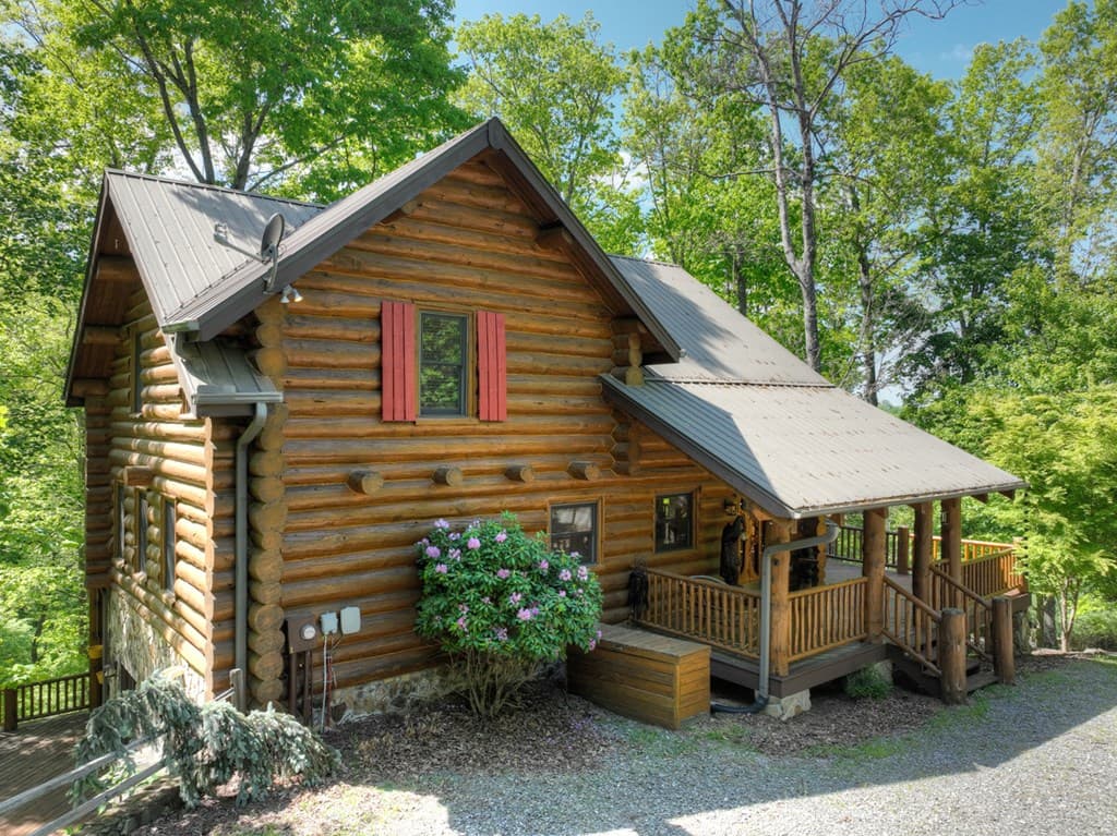 536 Lakeview Road, Blue Ridge GA 30513 - Photo