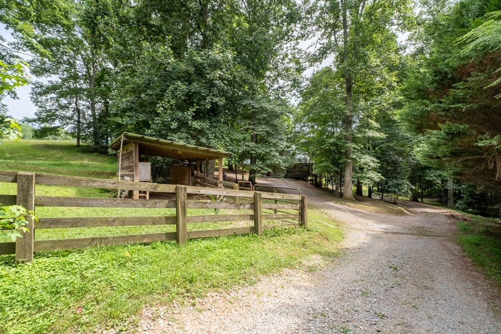 215 Dunn Mill Creek Road, Blue Ridge GA 30513 - Photo