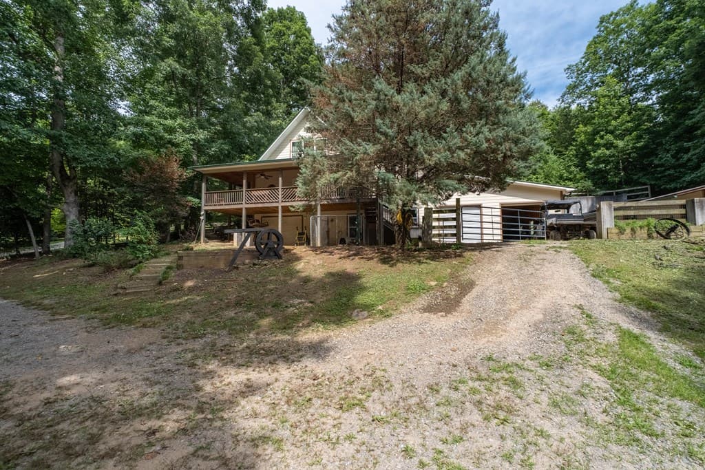 215 Dunn Mill Creek Road, Blue Ridge GA 30513 - Photo