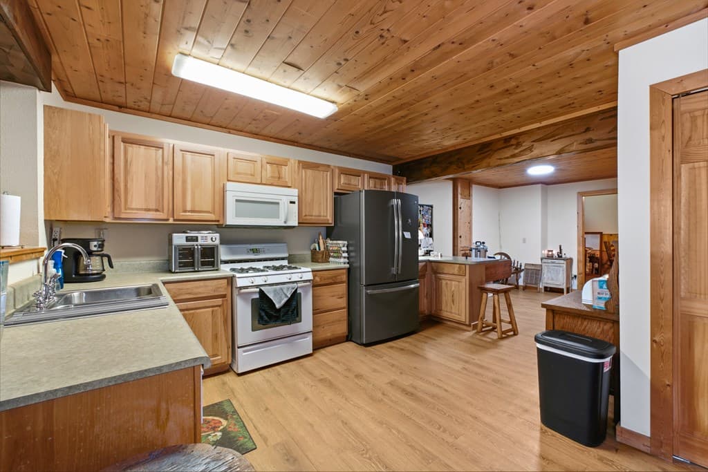 215 Dunn Mill Creek Road, Blue Ridge GA 30513 - Photo