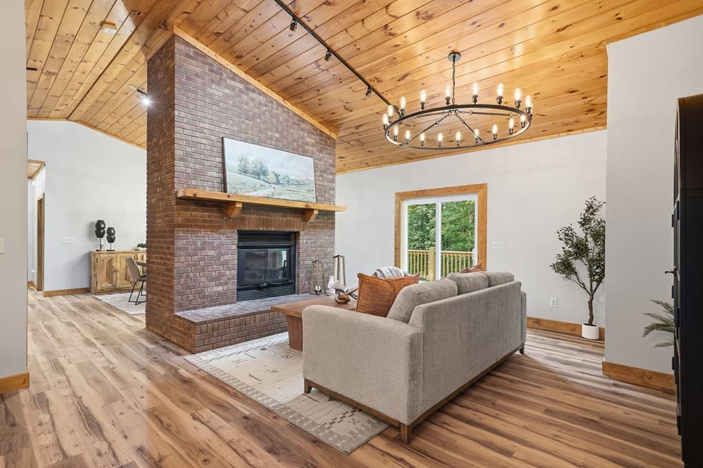 673 Harold Pritchett Road, Ellijay GA 30540 - Photo