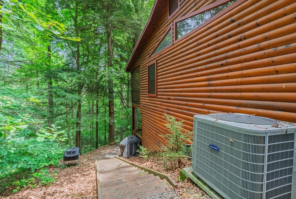 1480 Hidden Lake Drive, Ellijay GA 30540 - Photo
