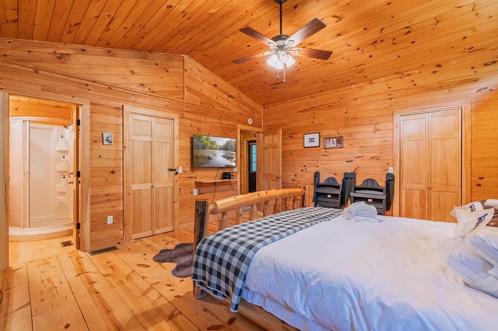 1480 Hidden Lake Drive, Ellijay GA 30540 - Photo