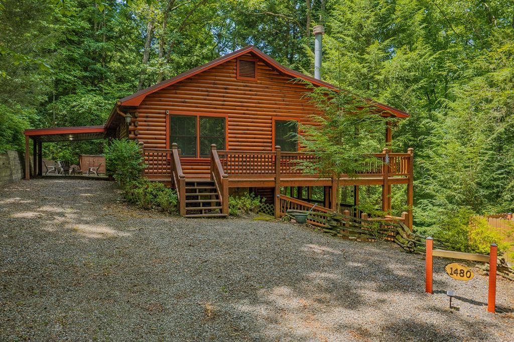 1480 Hidden Lake Drive, Ellijay GA 30540 - Photo