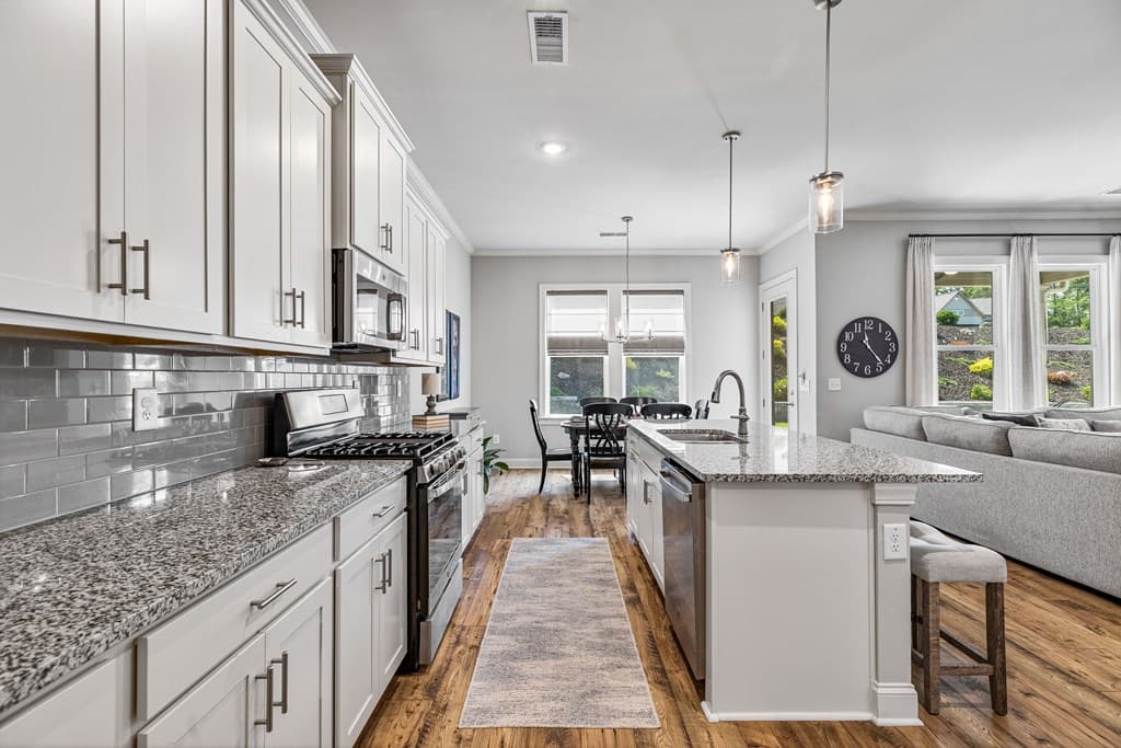 203 Linger Longer Drive, Ellijay GA 30540 - Photo