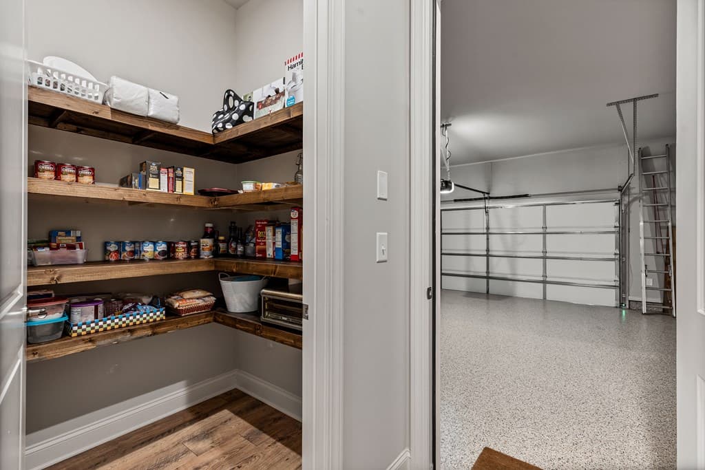 203 Linger Longer Drive, Ellijay GA 30540 - Photo