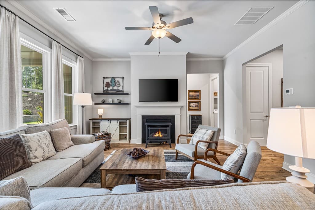 203 Linger Longer Drive, Ellijay GA 30540 - Photo