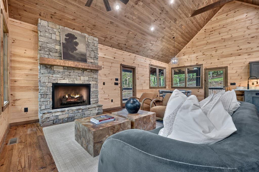 120 Green Ridge Road, Blue Ridge GA 30513 - Photo