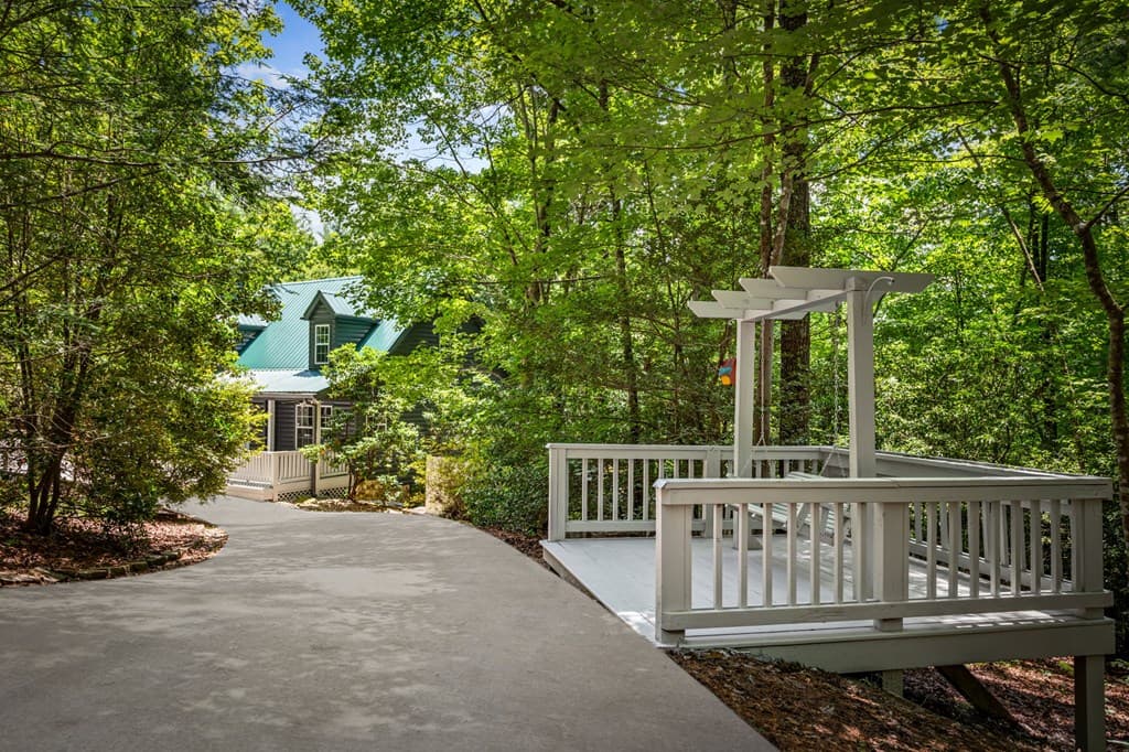 93 Misty Mountain Trail, Morganton GA 30560 - Photo