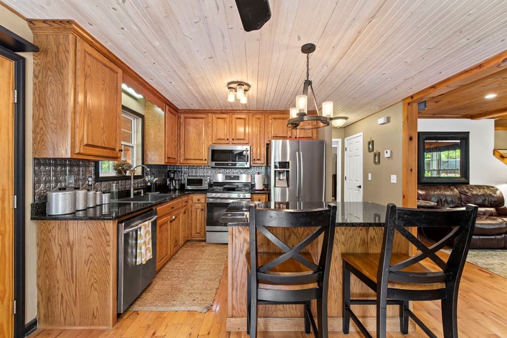 93 Misty Mountain Trail, Morganton GA 30560 - Photo