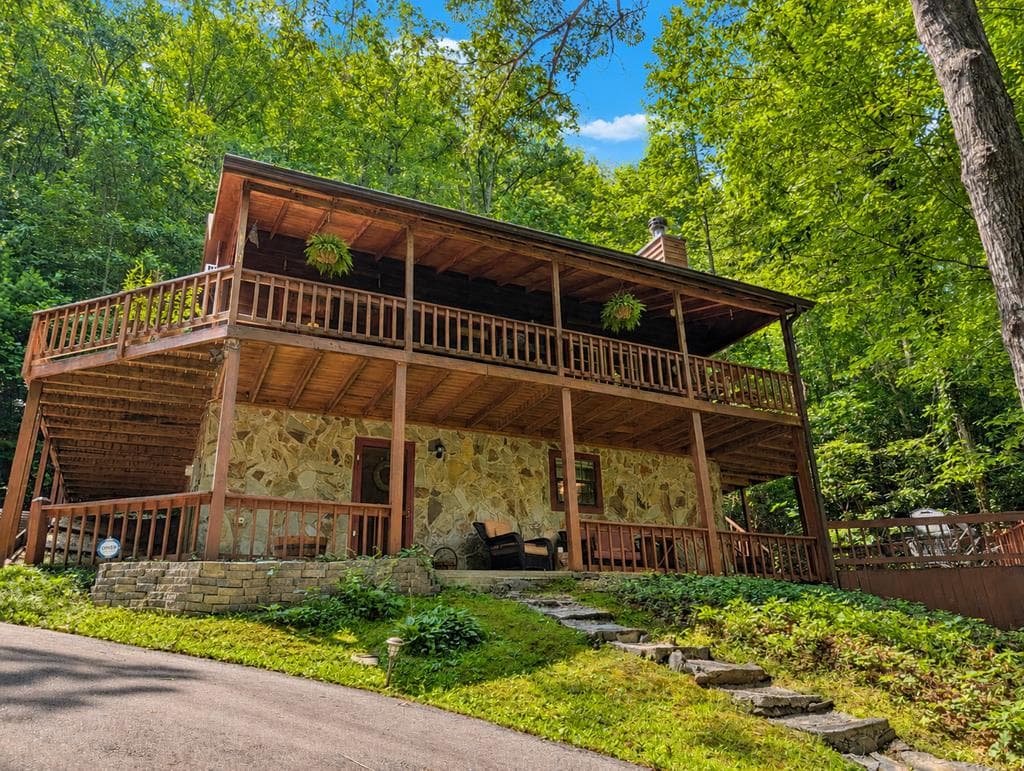 550 Ross Road, Mineral Bluff GA 30559 - Photo