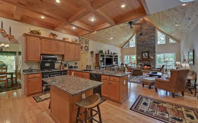 10 Piper Ln, Murphy NC 28906 - Photo