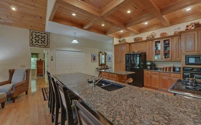 10 Piper Ln, Murphy NC 28906 - Photo