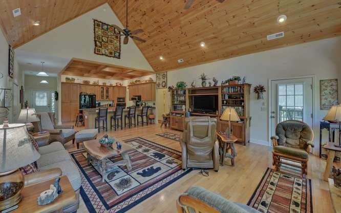 10 Piper Ln, Murphy NC 28906 - Photo