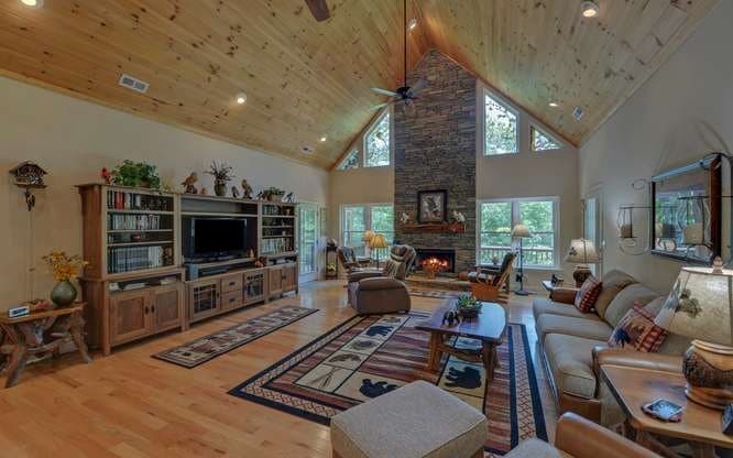 10 Piper Ln, Murphy NC 28906 - Photo