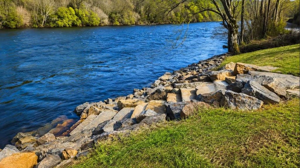 20 Fly Cast Overlook, Hayesville NC 28904 - Photo