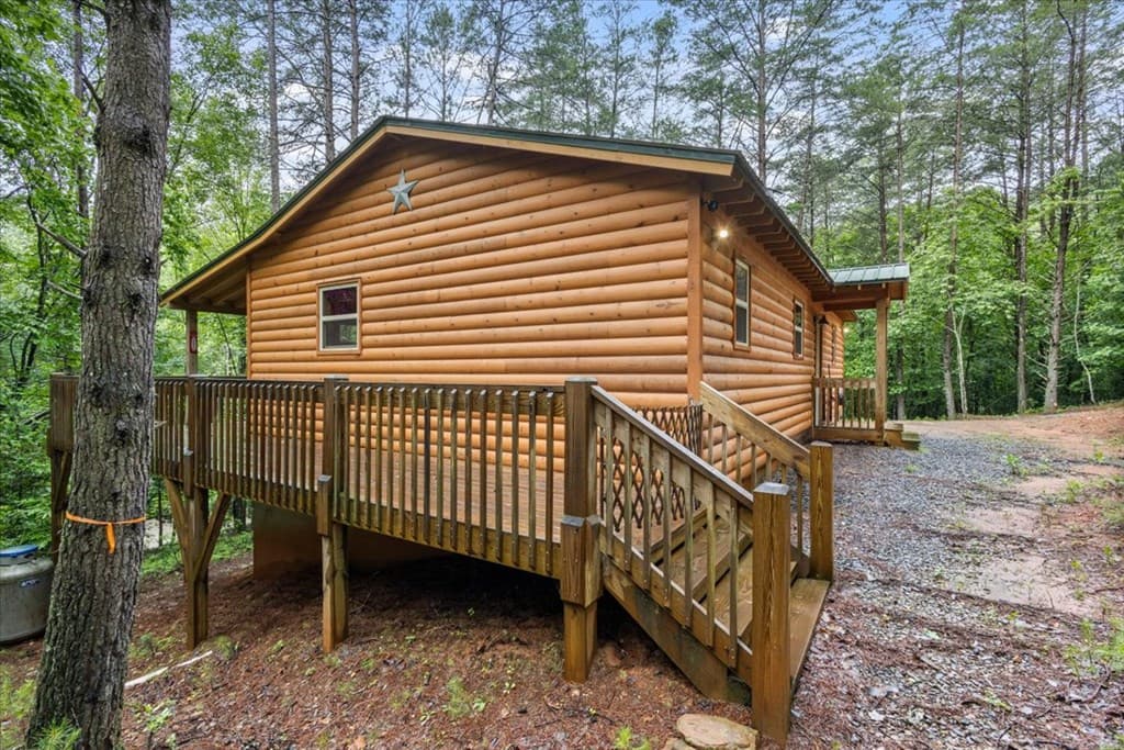 180 Quail Drive, Murphy NC 28906 - Photo