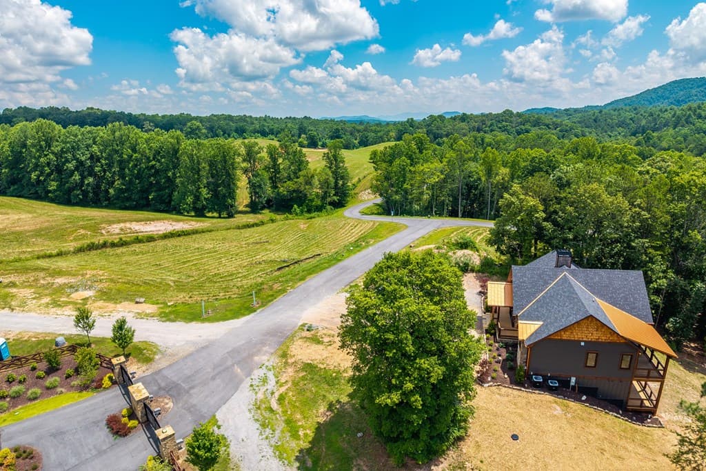 42 Waterstone Way, Mineral Bluff GA 30559 - Photo