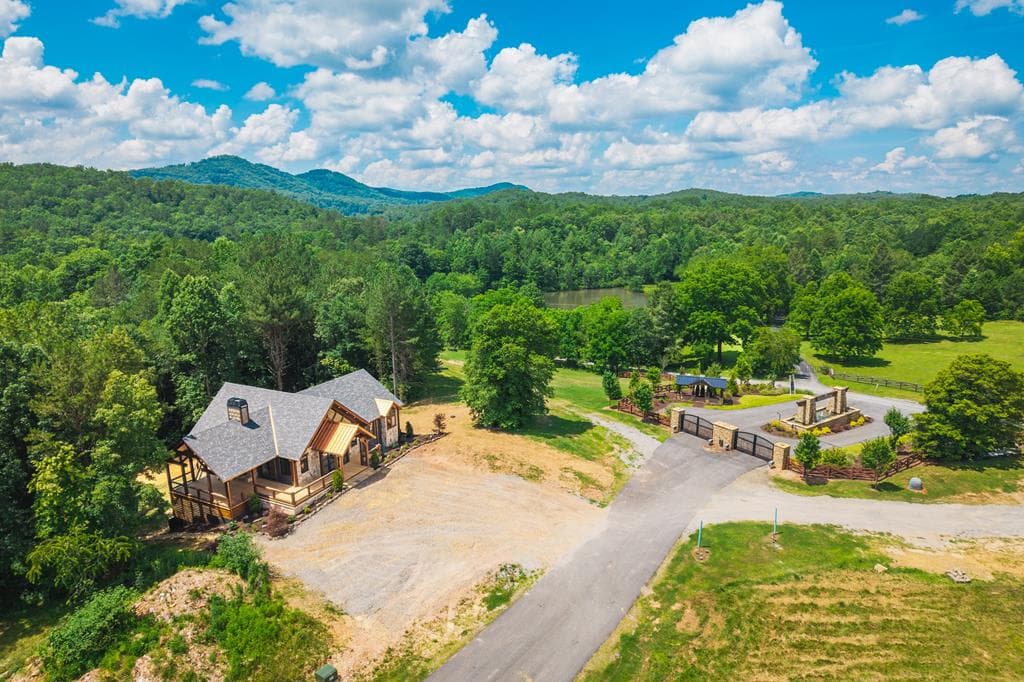 42 Waterstone Way, Mineral Bluff GA 30559 - Primary photo