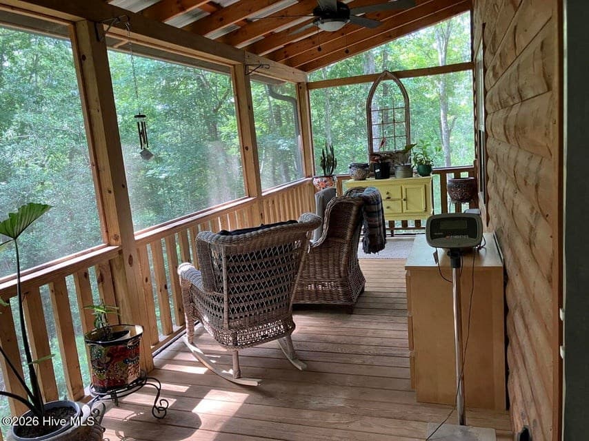 195 Woodcrest Drive, Murphy NC 28906 - Photo