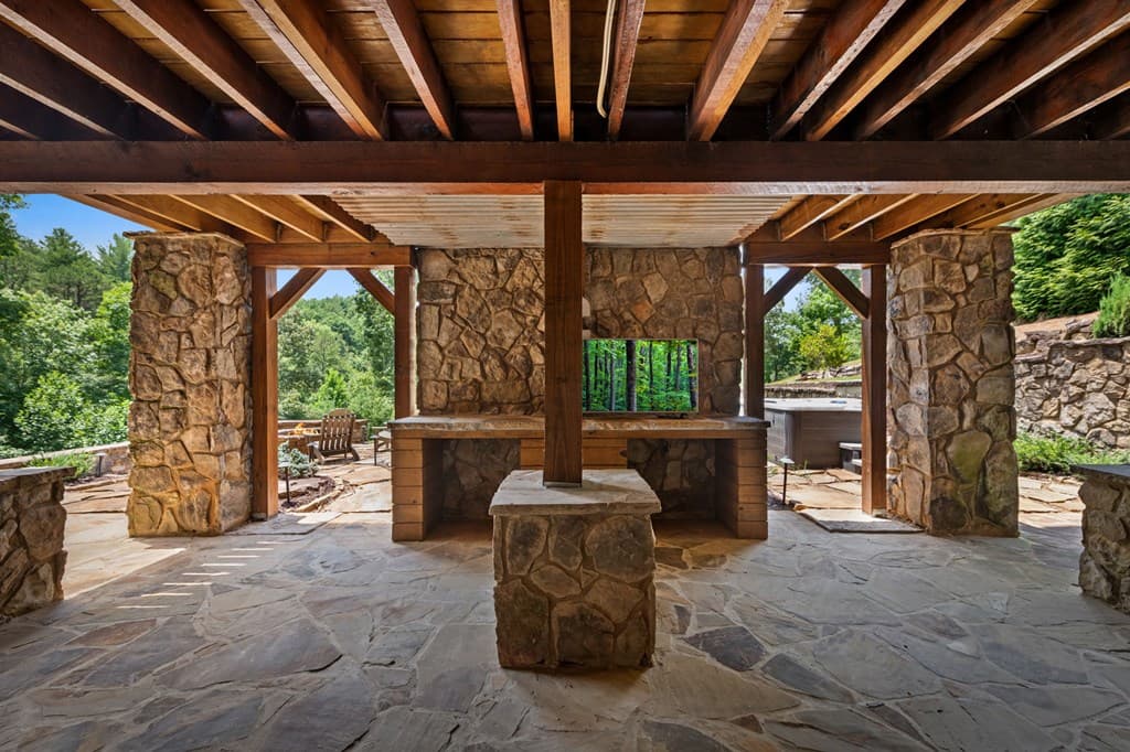 355 Old Camp Loop, Morganton GA 30560 - Photo
