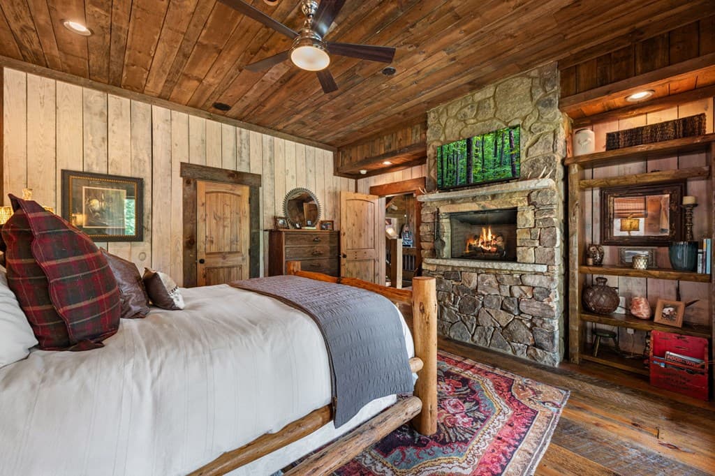 355 Old Camp Loop, Morganton GA 30560 - Photo