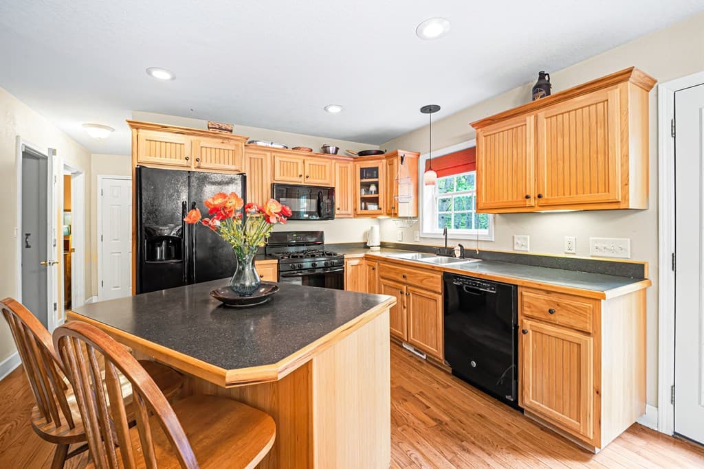 34 Lake Nottely Drive, Blairsville GA 30512 - Photo