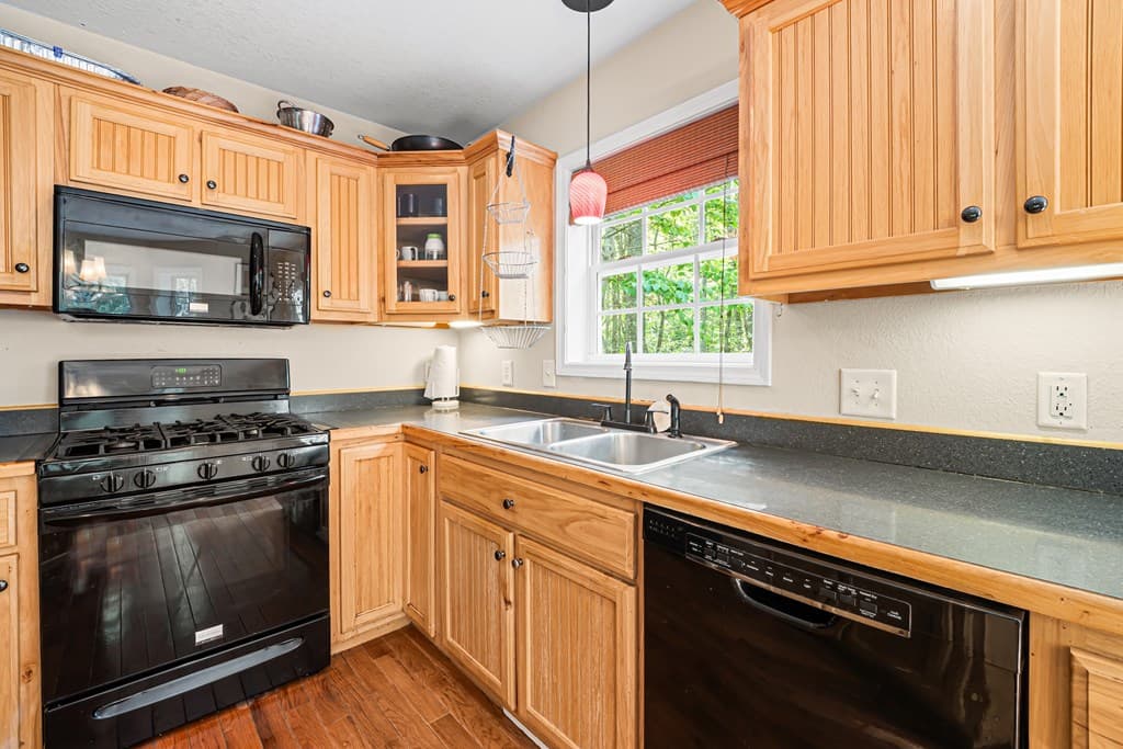 34 Lake Nottely Drive, Blairsville GA 30512 - Photo