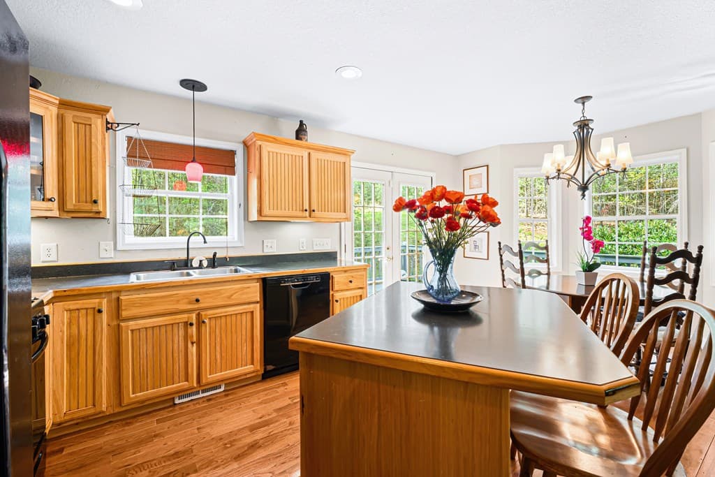 34 Lake Nottely Drive, Blairsville GA 30512 - Photo
