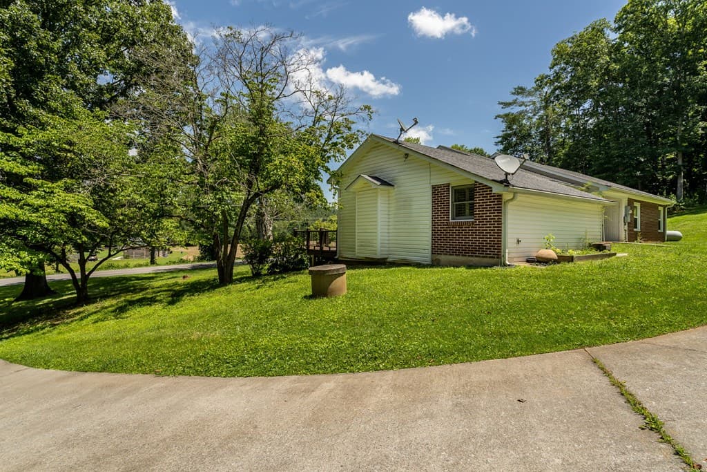 13224 Old Hwy 76, Morganton GA 30560 - Photo