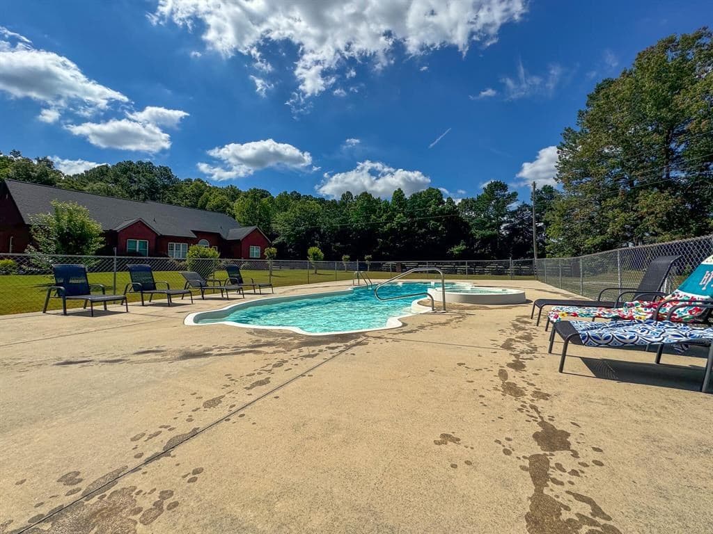 132 Hope Way, Dalton GA 30721 - Photo