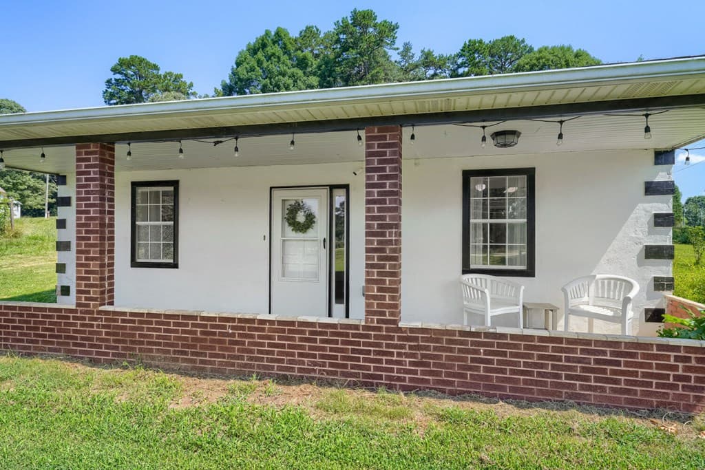 5765 Crow Drive, Cumming GA 30041 - Photo