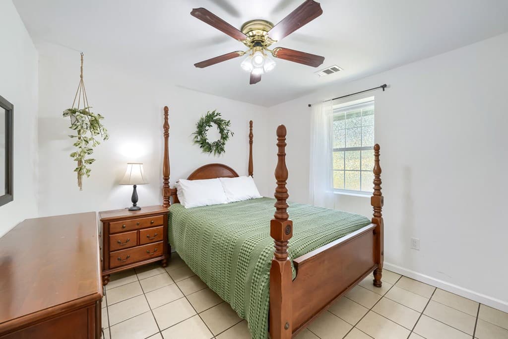5765 Crow Drive, Cumming GA 30041 - Photo