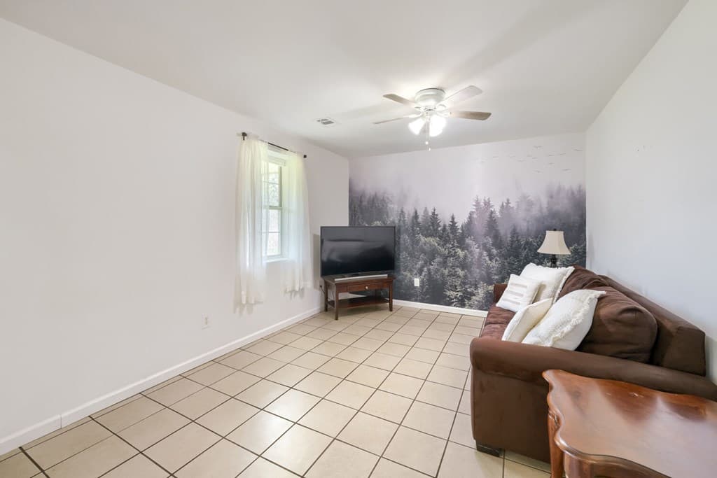 5765 Crow Drive, Cumming GA 30041 - Photo