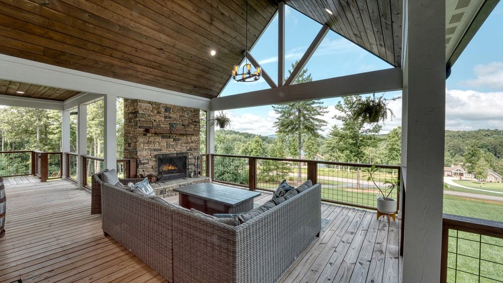 359 New Water Way, Blairsville GA 30512 - Photo