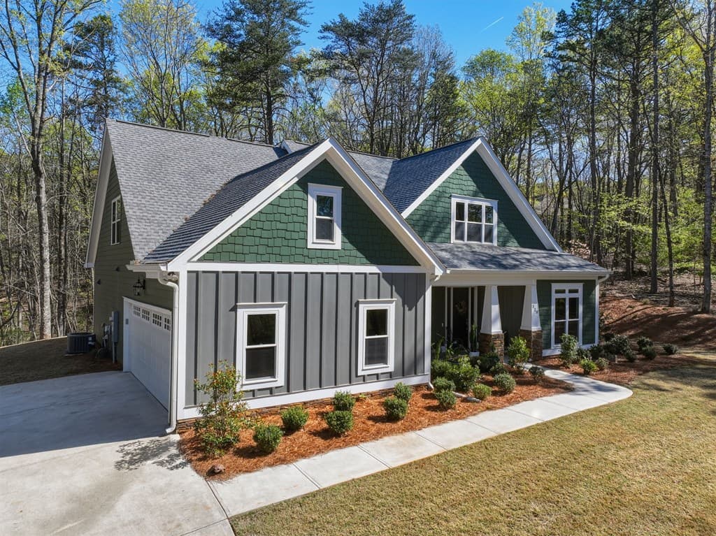 320 Fern Park Drive, Dawsonville GA 30534 - Photo