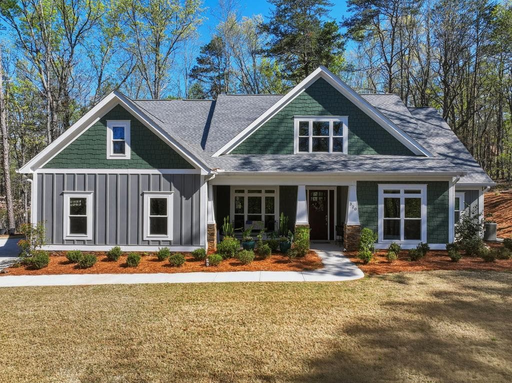 320 Fern Park Drive, Dawsonville GA 30534 - Primary photo