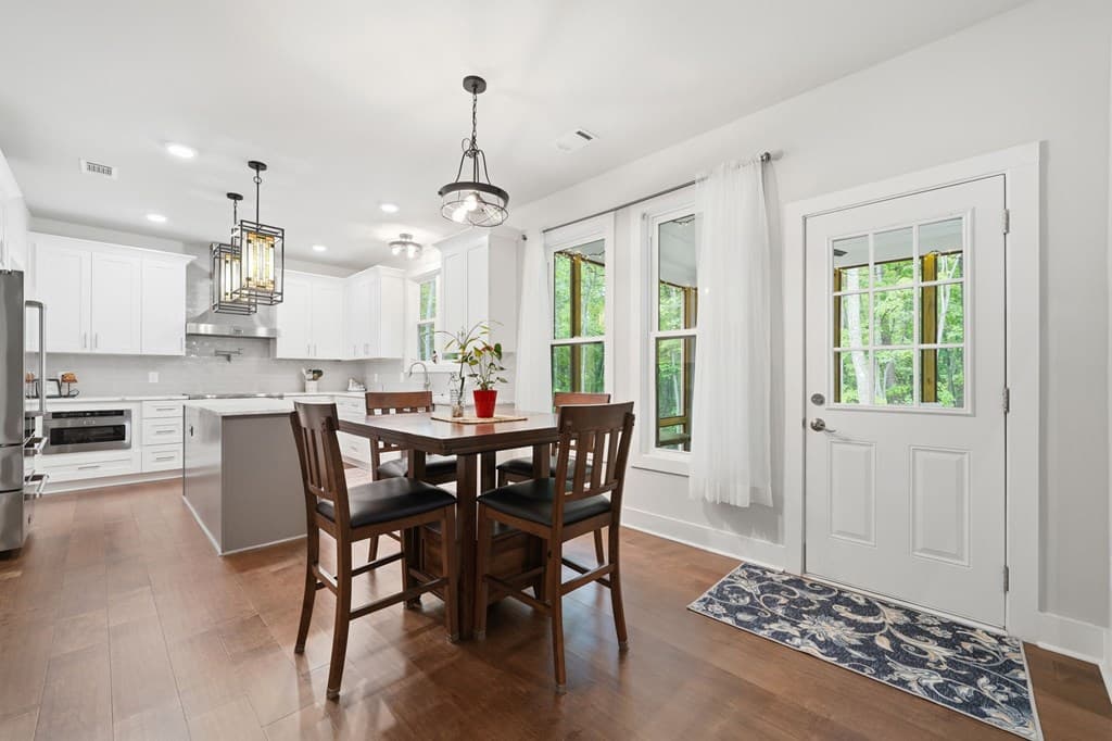 320 Fern Park Drive, Dawsonville GA 30534 - Photo