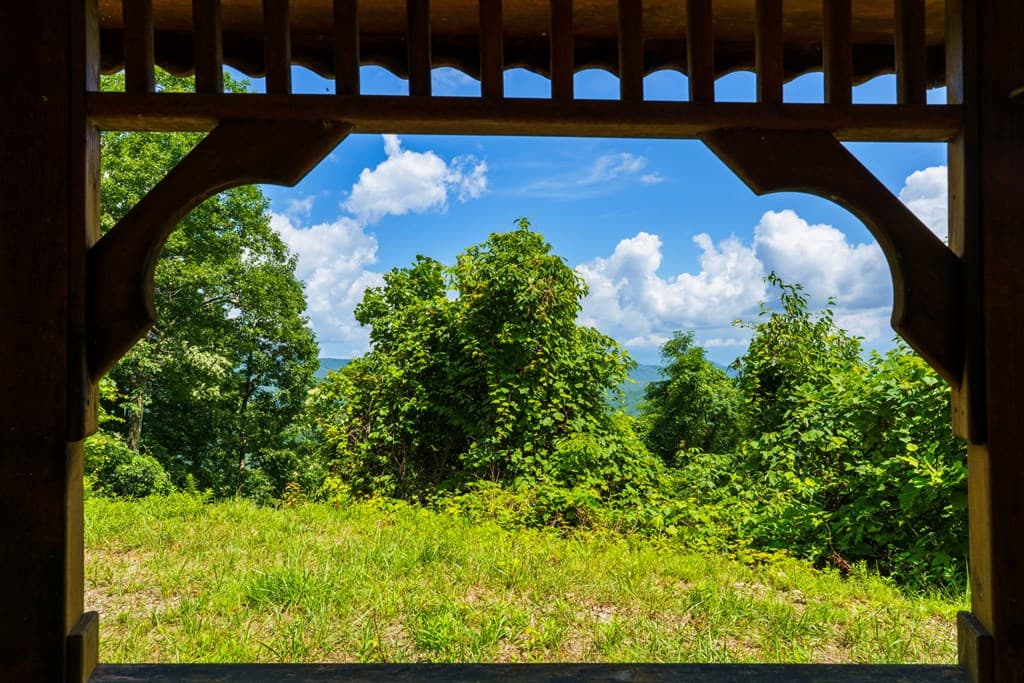 235 Rios Drive, Bryson City NC 28713 - Photo