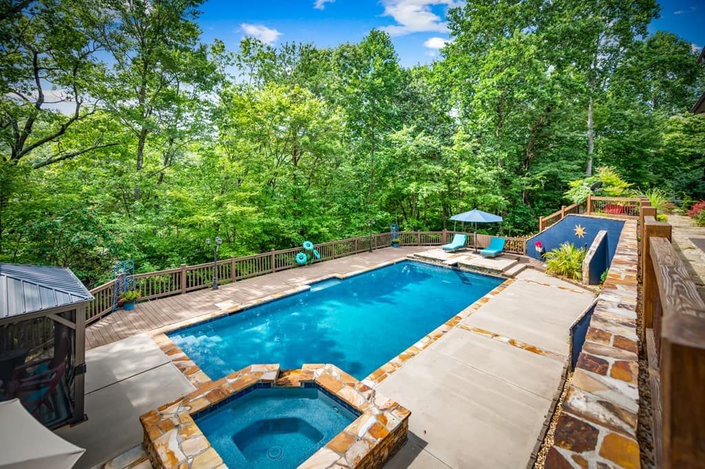 178 Arp Road, Mineral Bluff GA 30559 - Photo
