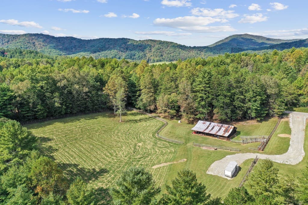 167 Halls Hidden Cove, Suches GA 30572 - Photo
