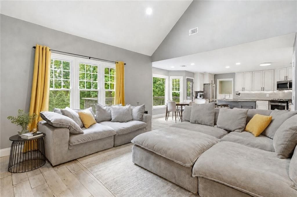 2228 Duck Hollow Drive Nw, Kennesaw GA 30152 - Photo