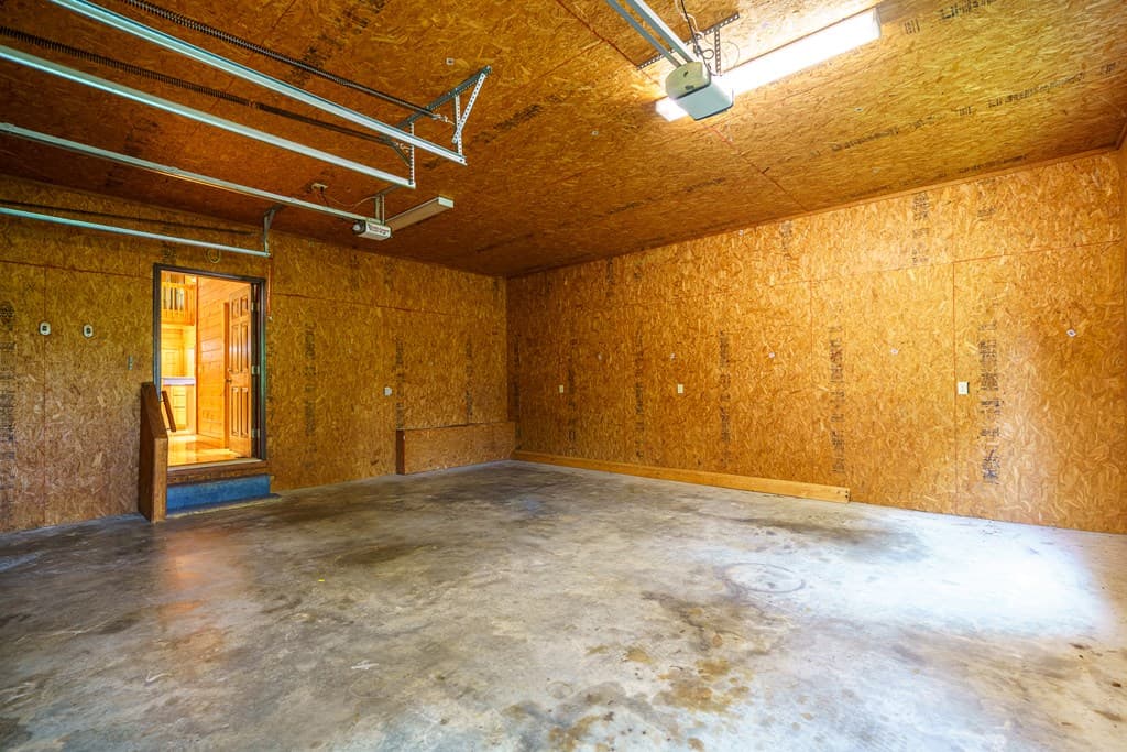1347 Ivy Log Drive, Blairsville GA 30512 - Photo